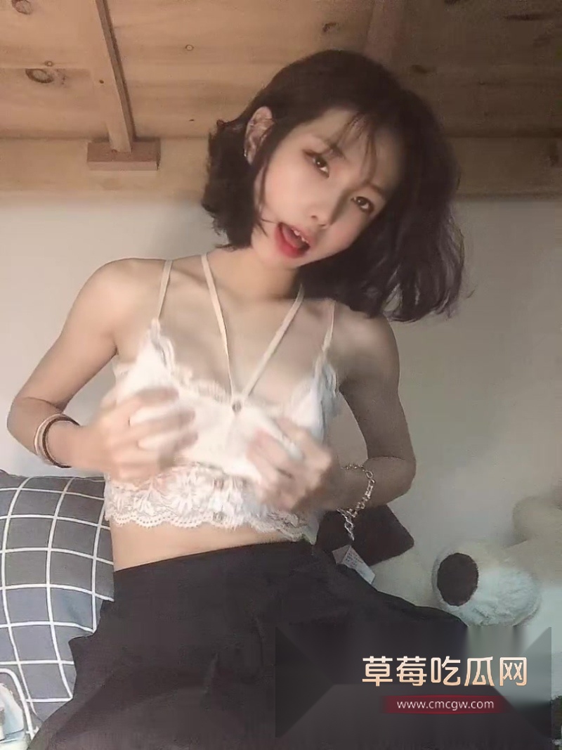 茶茶宿舍脱光露脸自慰 8 茶茶宿舍脱光露脸自慰 8