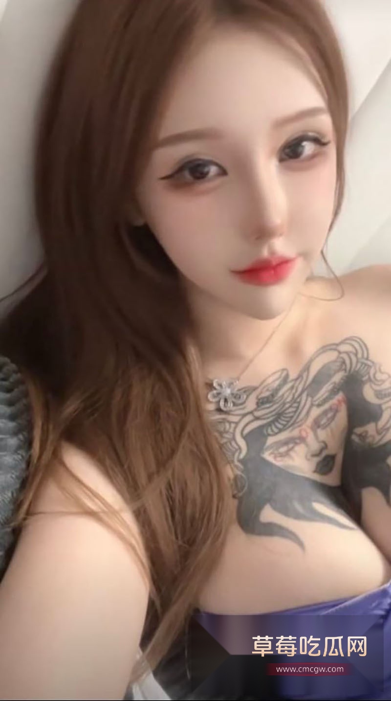 抖音百万粉丝巨乳网红金伊娜 2