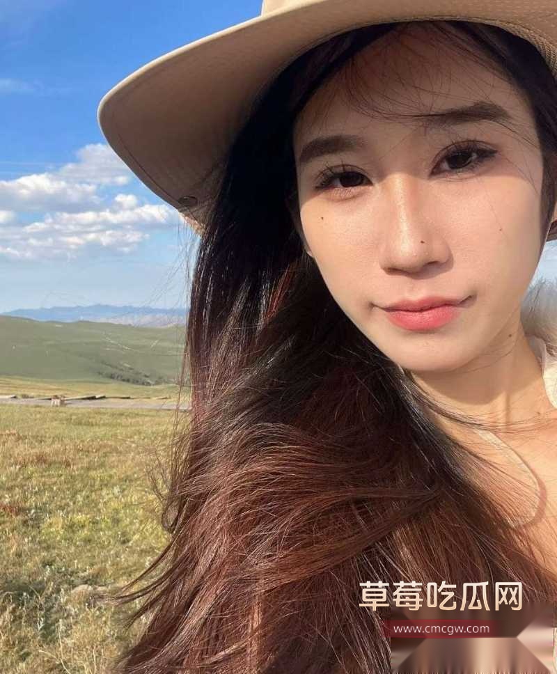 山东顶级反差人妻陈丽 19 山东顶级反差人妻陈丽 19
