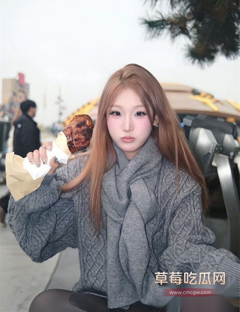 最新多位极品情侣泄密 11