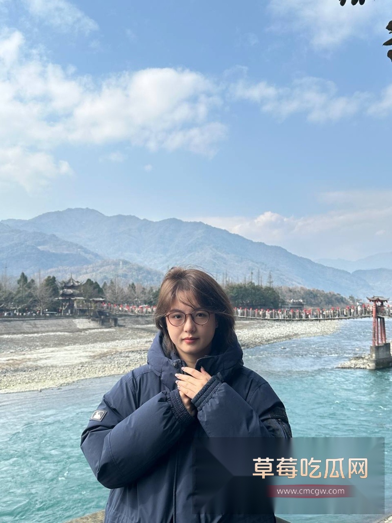 福建泉州李雪分手后被曝光完整性爱视频 2