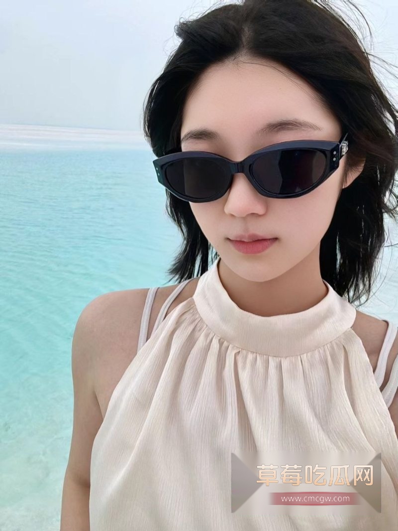 江苏宿迁张艺欣3