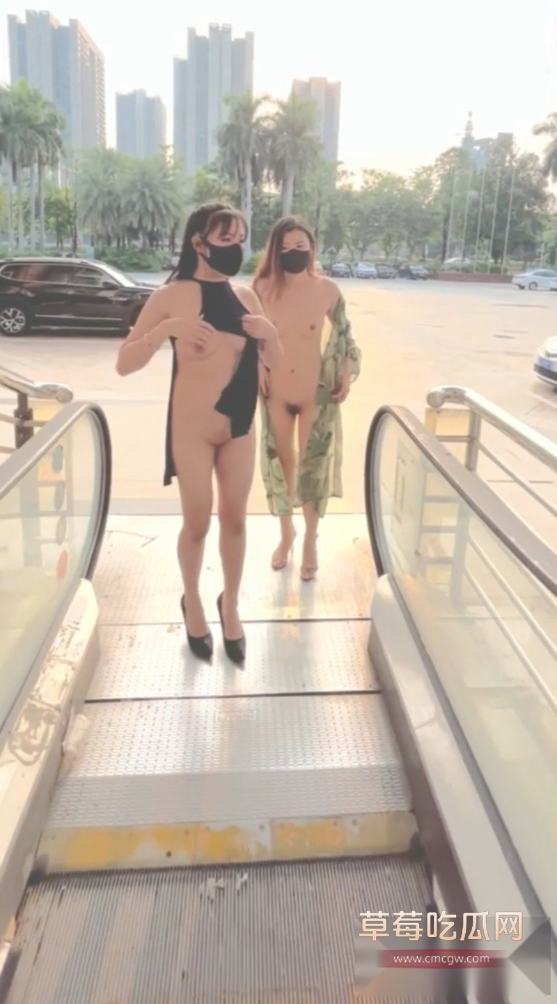 推特网红户外露出博主 TonyJ和贝贝 7