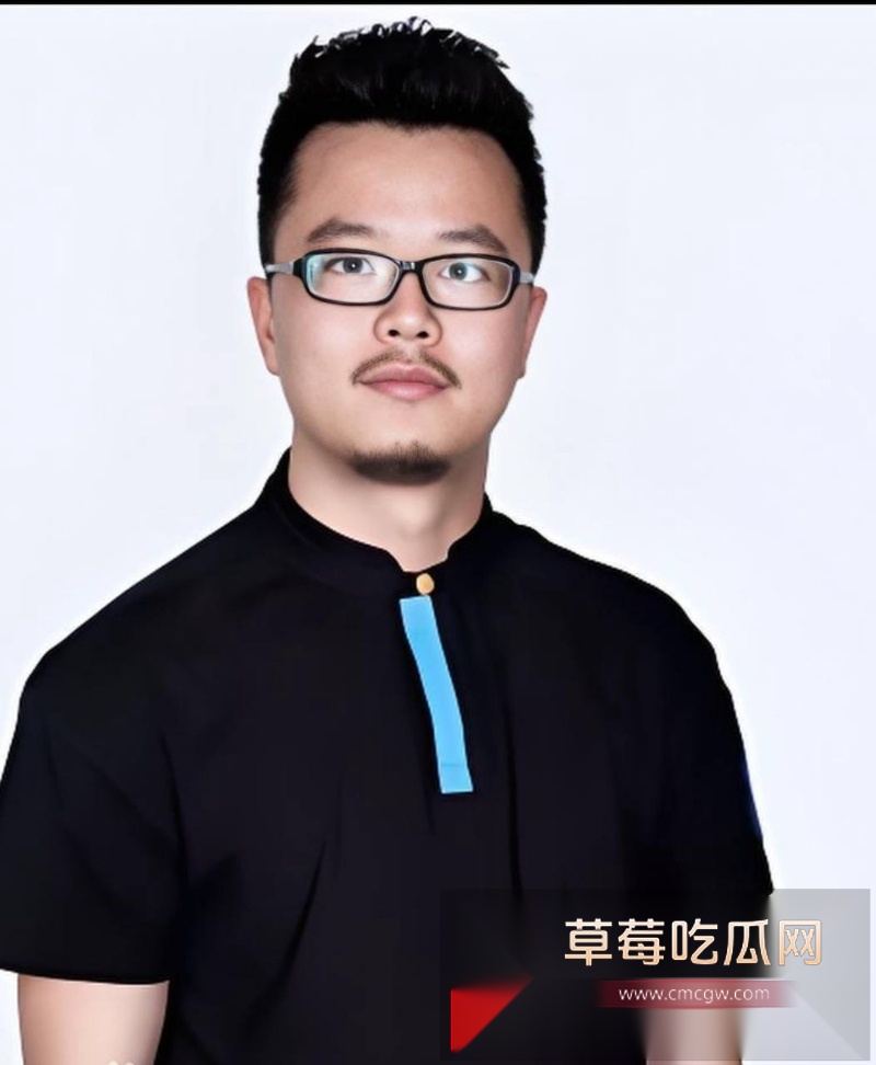 前360高级副总裁玉红疯了！群内公开炮轰前老板周鸿祎财务造假  28