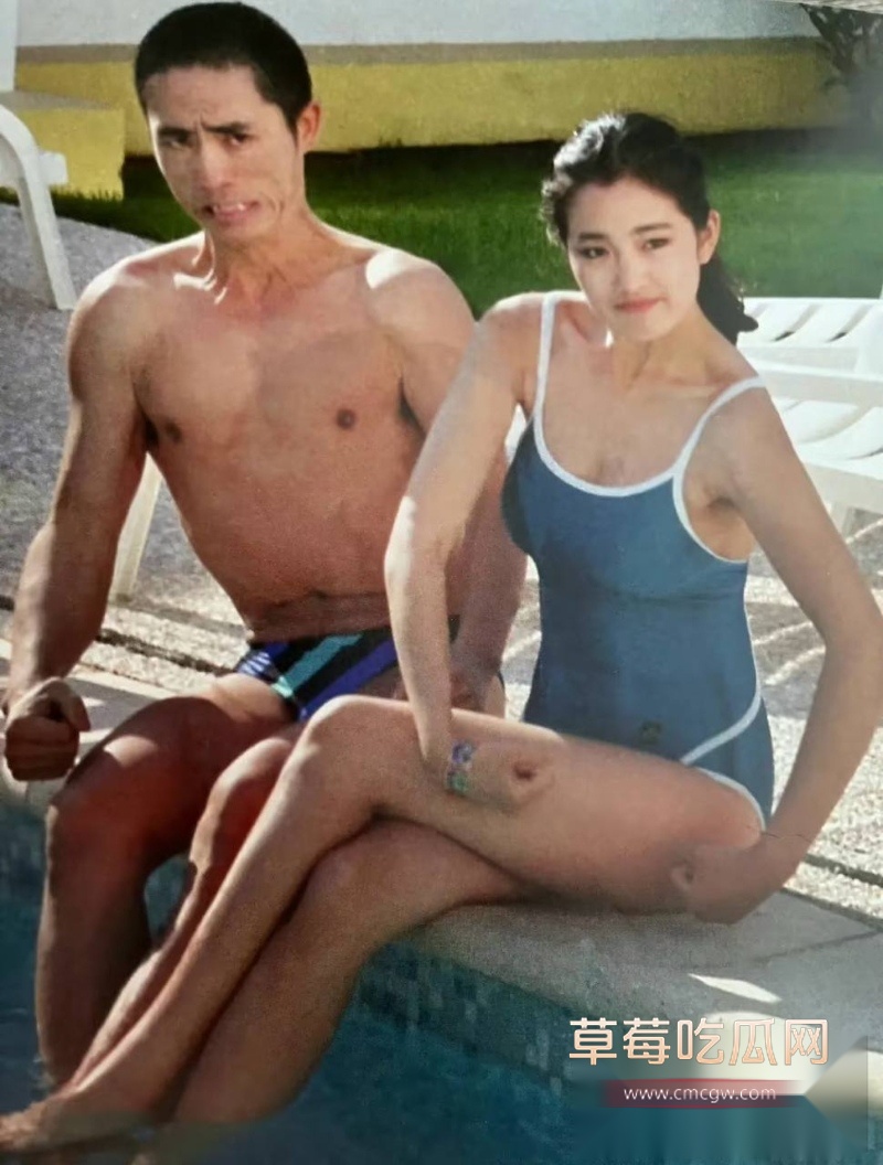 知名大导演国师张艺谋被狗仔张铁牛曝光性爱视频  65