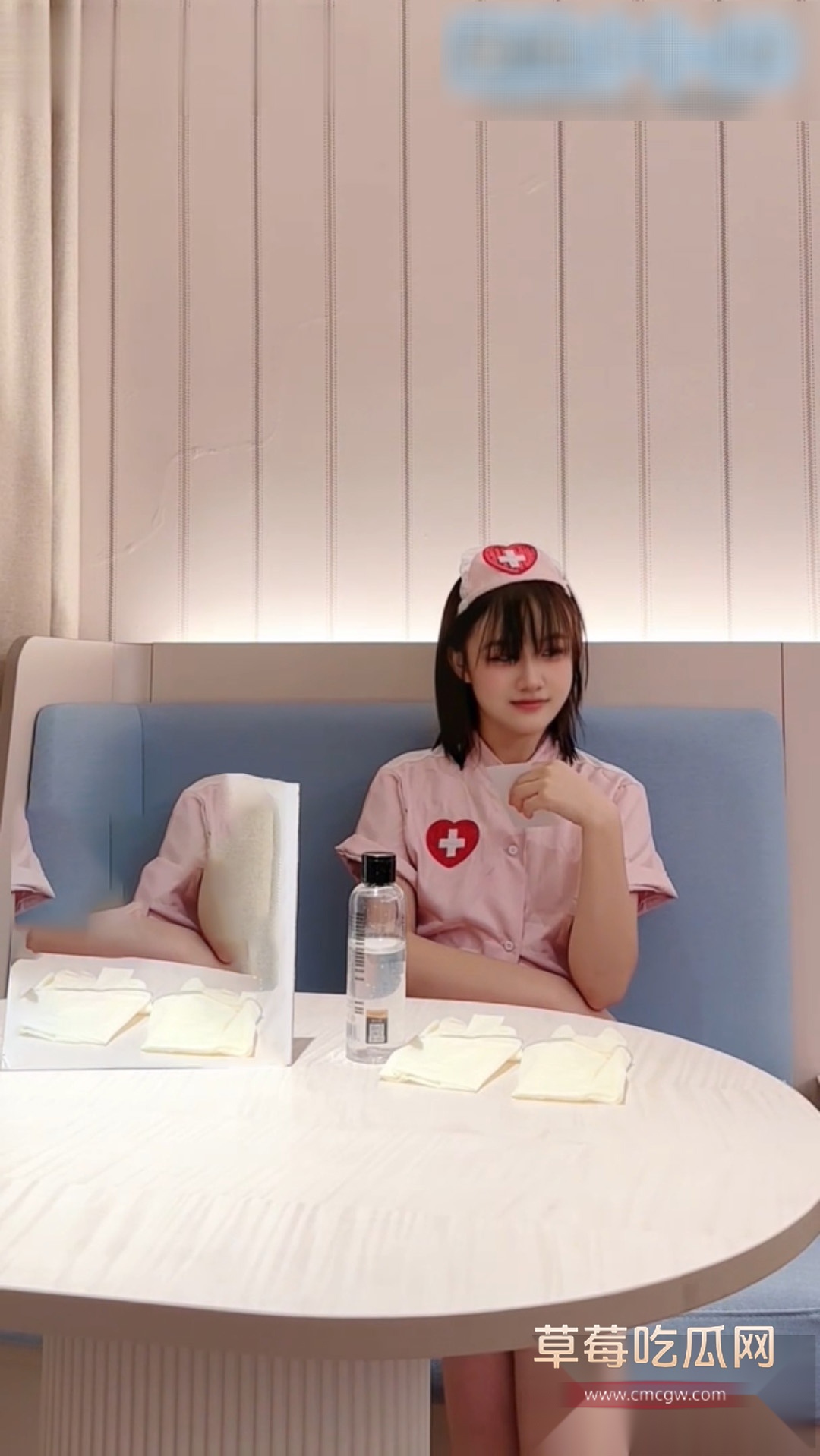 清纯短发嫩妹十七的猫 30 清纯短发嫩妹十七的猫 30