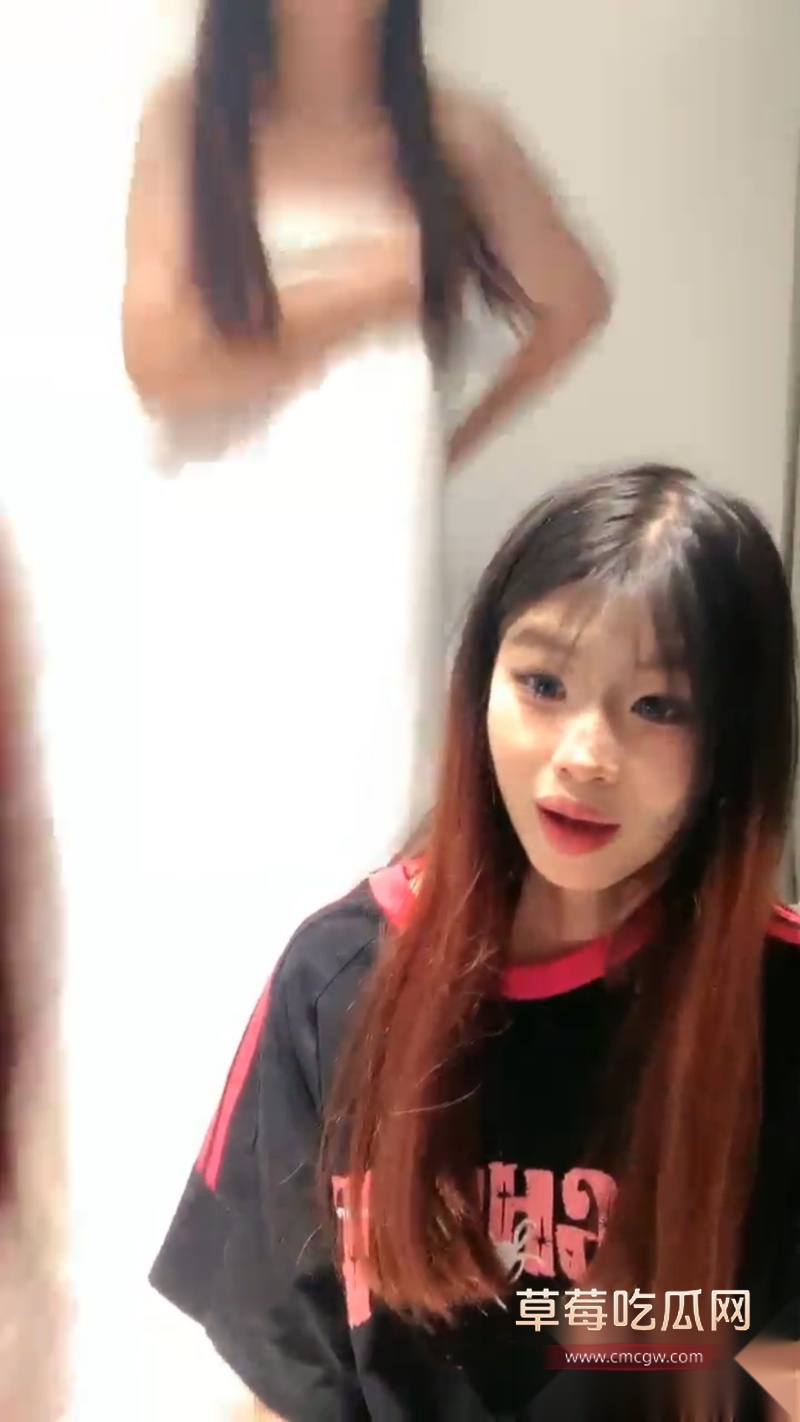 花臂黄毛精神小妹6 3