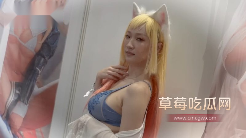 台湾女神吴梦梦带着小弟逛成人动漫展7