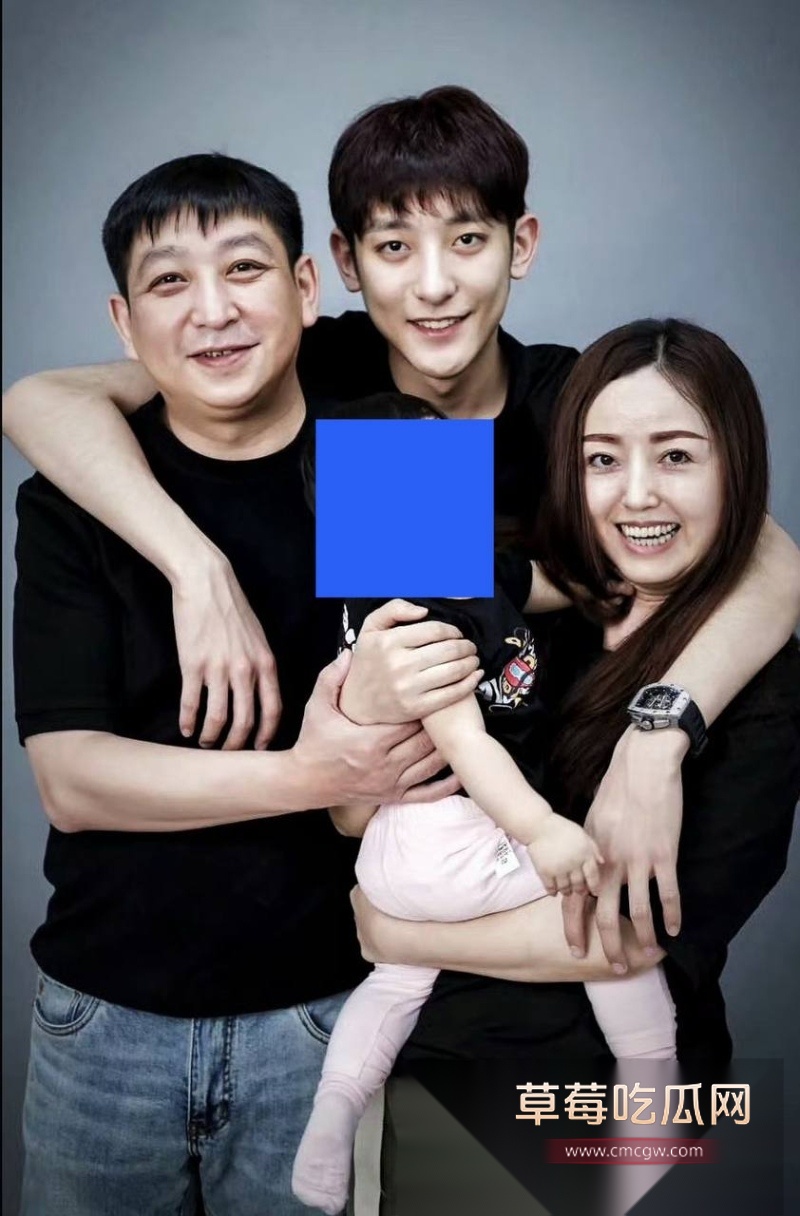 女网红姬佳祺爆料其前男友《我的小尾巴》 38