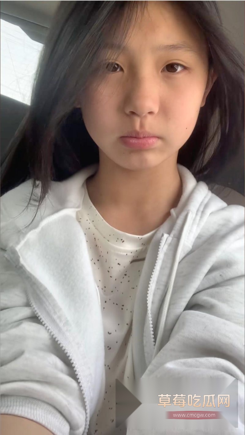 抖音清纯女大选择直接走捷径8