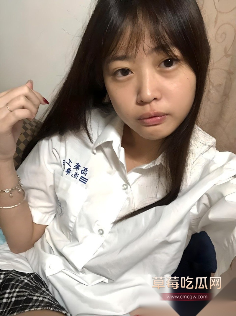 湖北卫校马小朵和男友视频泄密 2