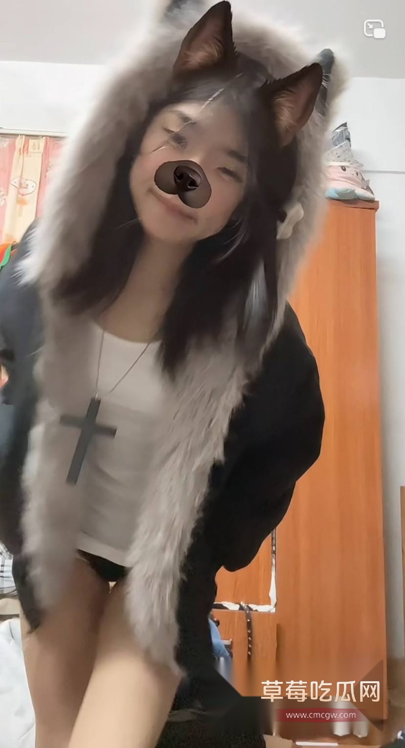 快手精神小妹林小桃约炮视频流出9 快手精神小妹林小桃约炮视频流出9