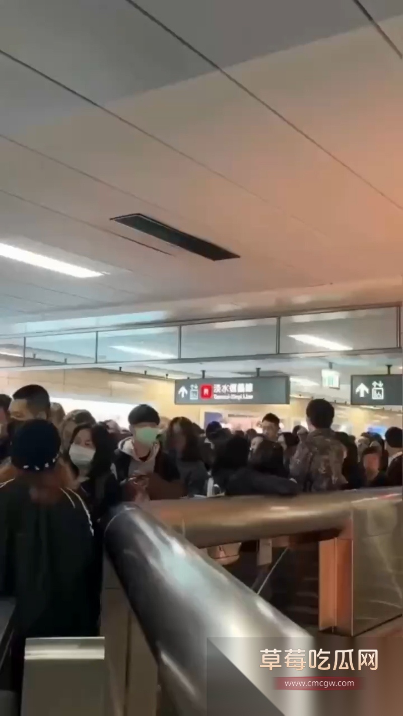 台北捷运车站发生重大连环袭击案震惊全网 2