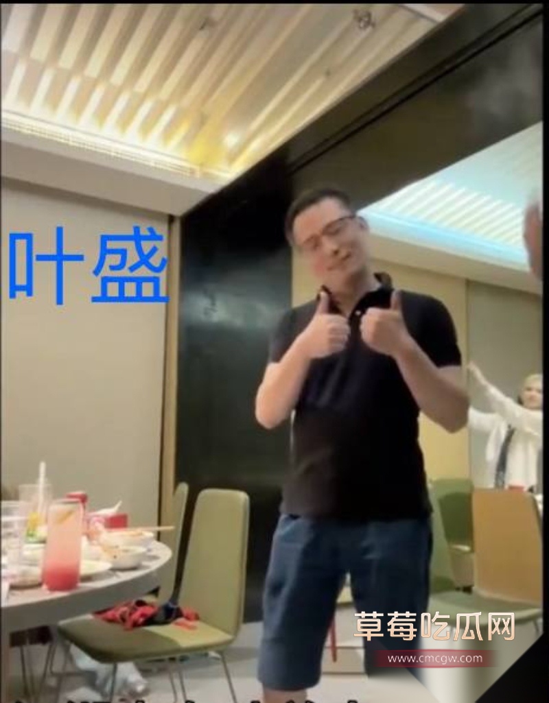 前丝芭女团SNH48成员曾艳芬曝出团里“新人王” 22 前丝芭女团SNH48成员曾艳芬曝出团里“新人王” 22