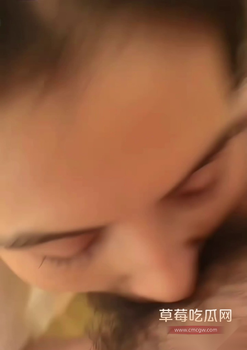 我老妈的牌友离婚单身的老A8 17