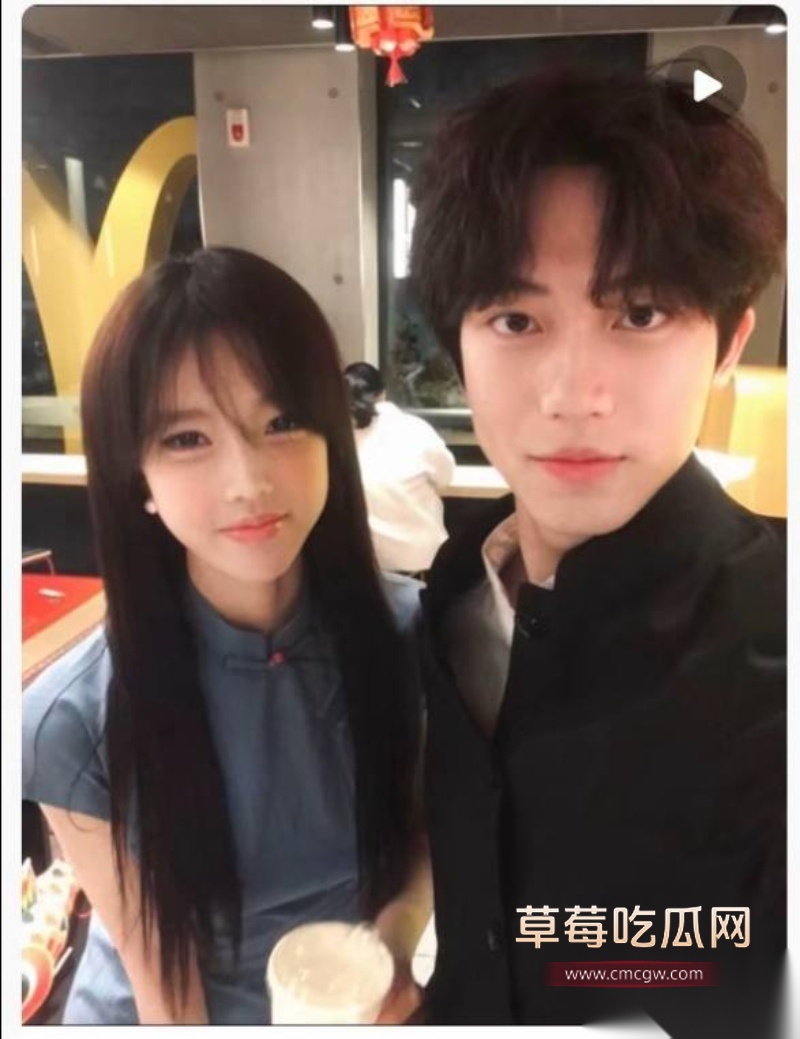 男网红秦衍曝光未婚妻34w粉女网红獭 9 男网红秦衍曝光未婚妻34w粉女网红獭 9