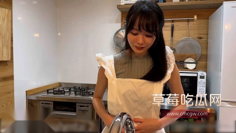 Yuahentai变身家政小厨娘1 Yuahentai变身家政小厨娘1