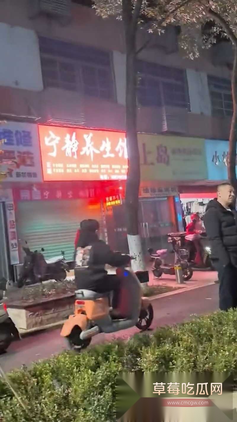 江西九江修水县 三中对面 一养生馆突发命案 2 江西九江修水县 三中对面 一养生馆突发命案 2