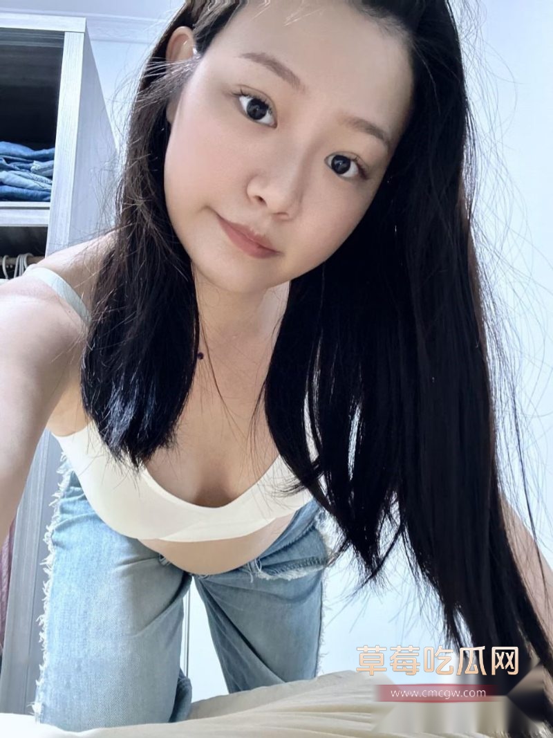 河南小三的私密照片2