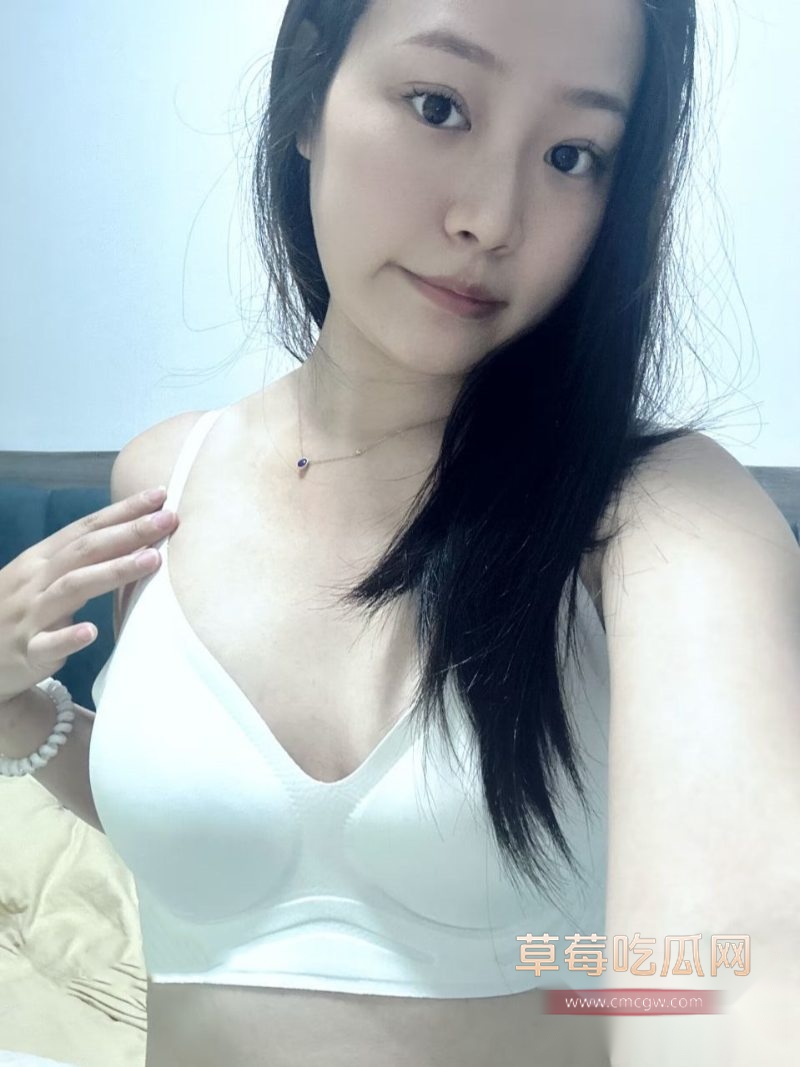 河南小三的私密照片4