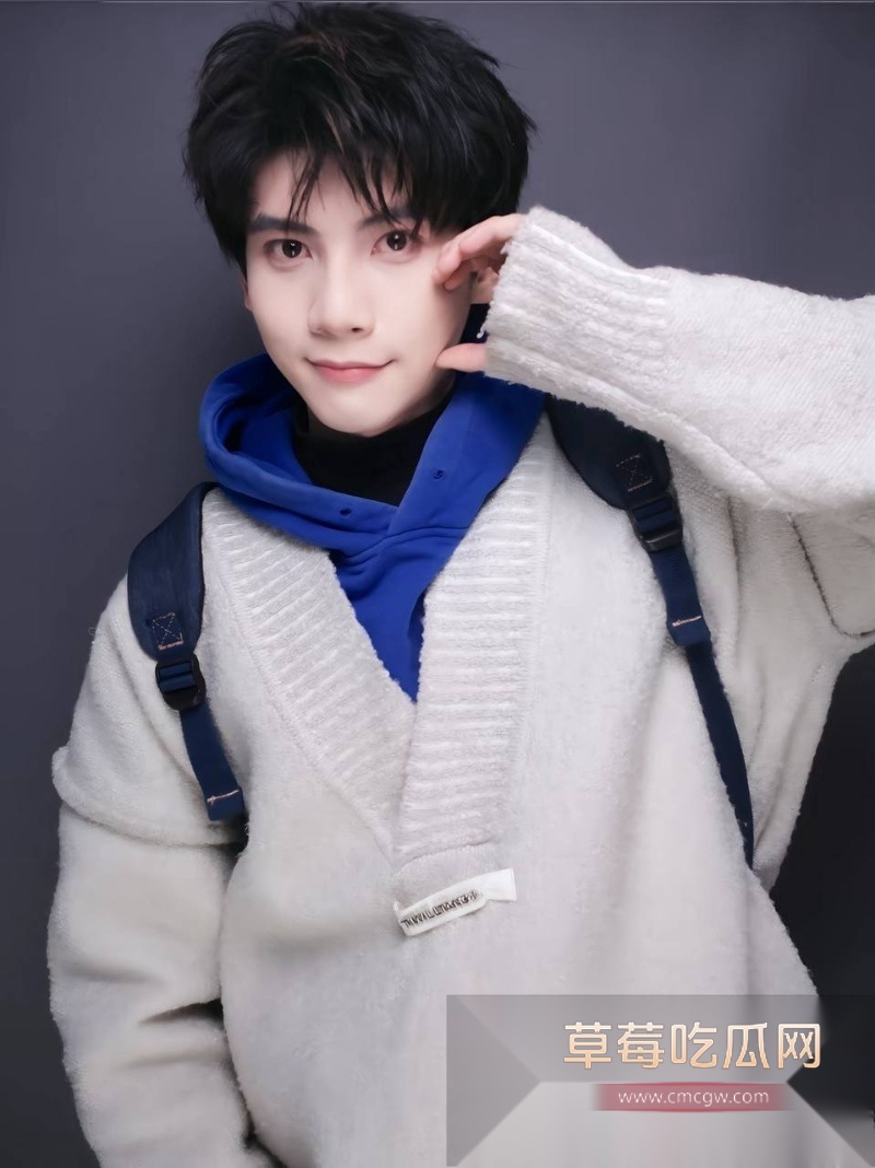 短剧新晋男神吴宇航性爱视频被前女友曝光 54