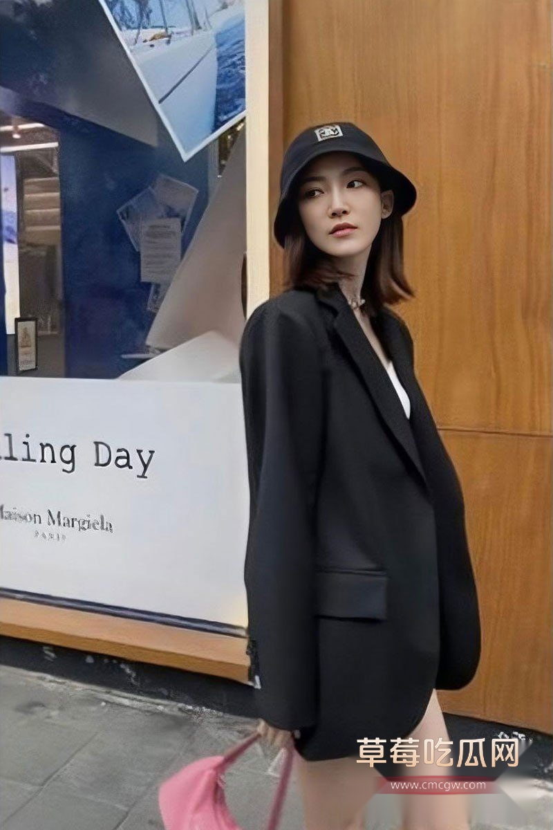 山东师范大学绝美校花吴昕怡2