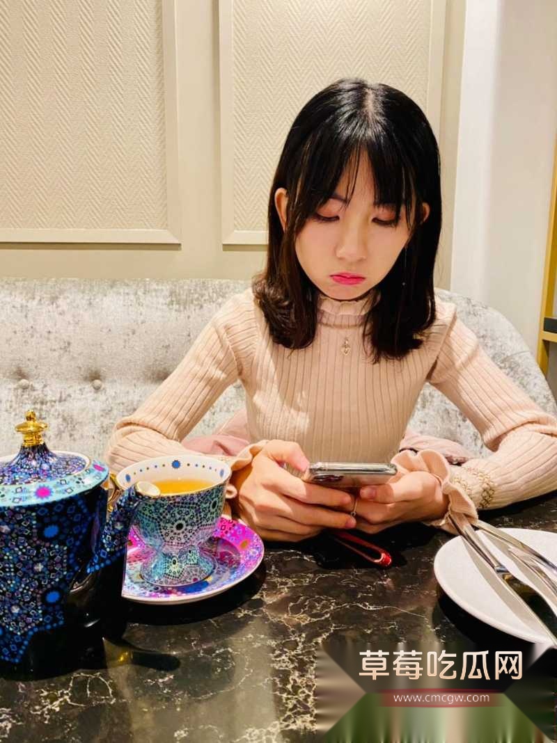 可爱学妹胡敏嬅 24