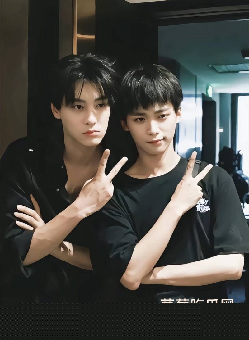 雷朋两男主的花絮引起关注4