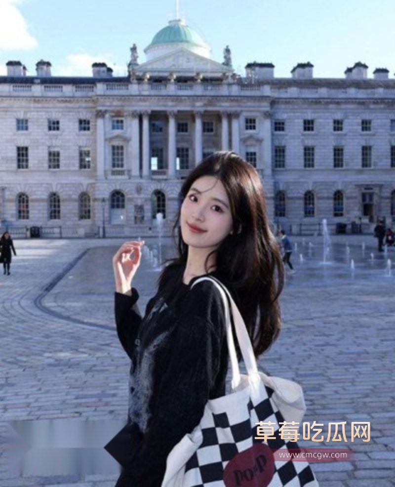 极品母狗张茜媛媚黑私拍流出4