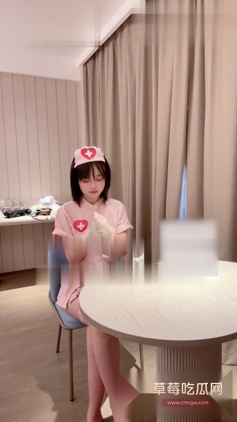 COSer圈顶级反差婊十七的猫新作 1