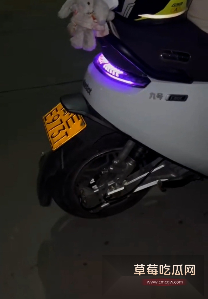 福建鬼火少年骑着9号电车 8 福建鬼火少年骑着9号电车 8