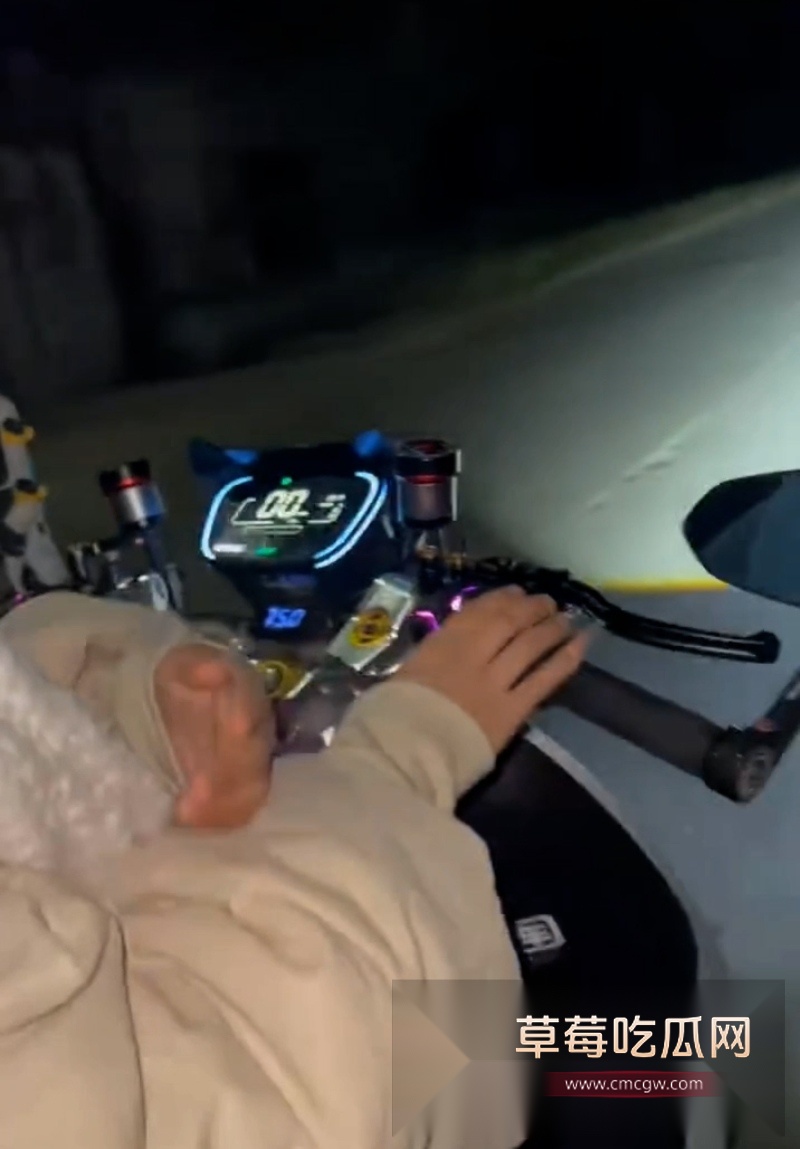 福建鬼火少年骑着9号电车 9 福建鬼火少年骑着9号电车 9