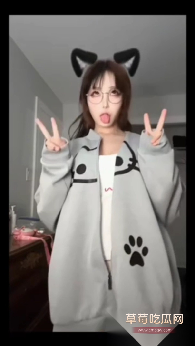 梦萝的性感门槛挑战 13 梦萝的性感门槛挑战 13