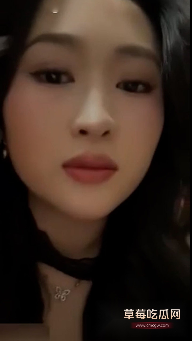 抖音20W粉丝栗子大奶 2 抖音20W粉丝栗子大奶 2