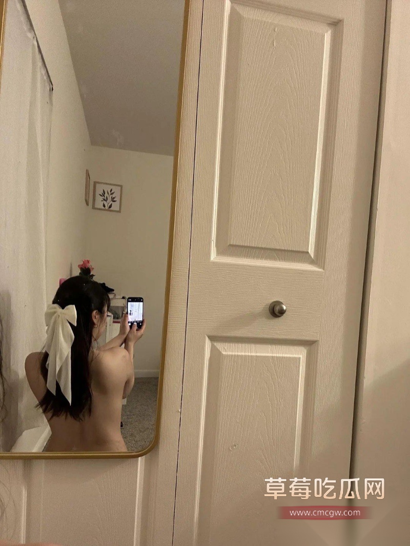 onlyfans亚裔巨乳留学生 林宝儿 27 onlyfans亚裔巨乳留学生 林宝儿 27