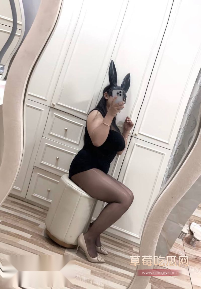 抖音巨乳网红娜比4