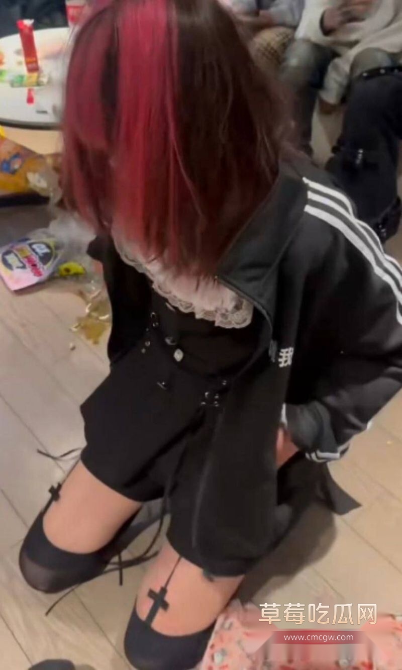 高街帝拿菜刀霸凌事件16 高街帝拿菜刀霸凌事件16