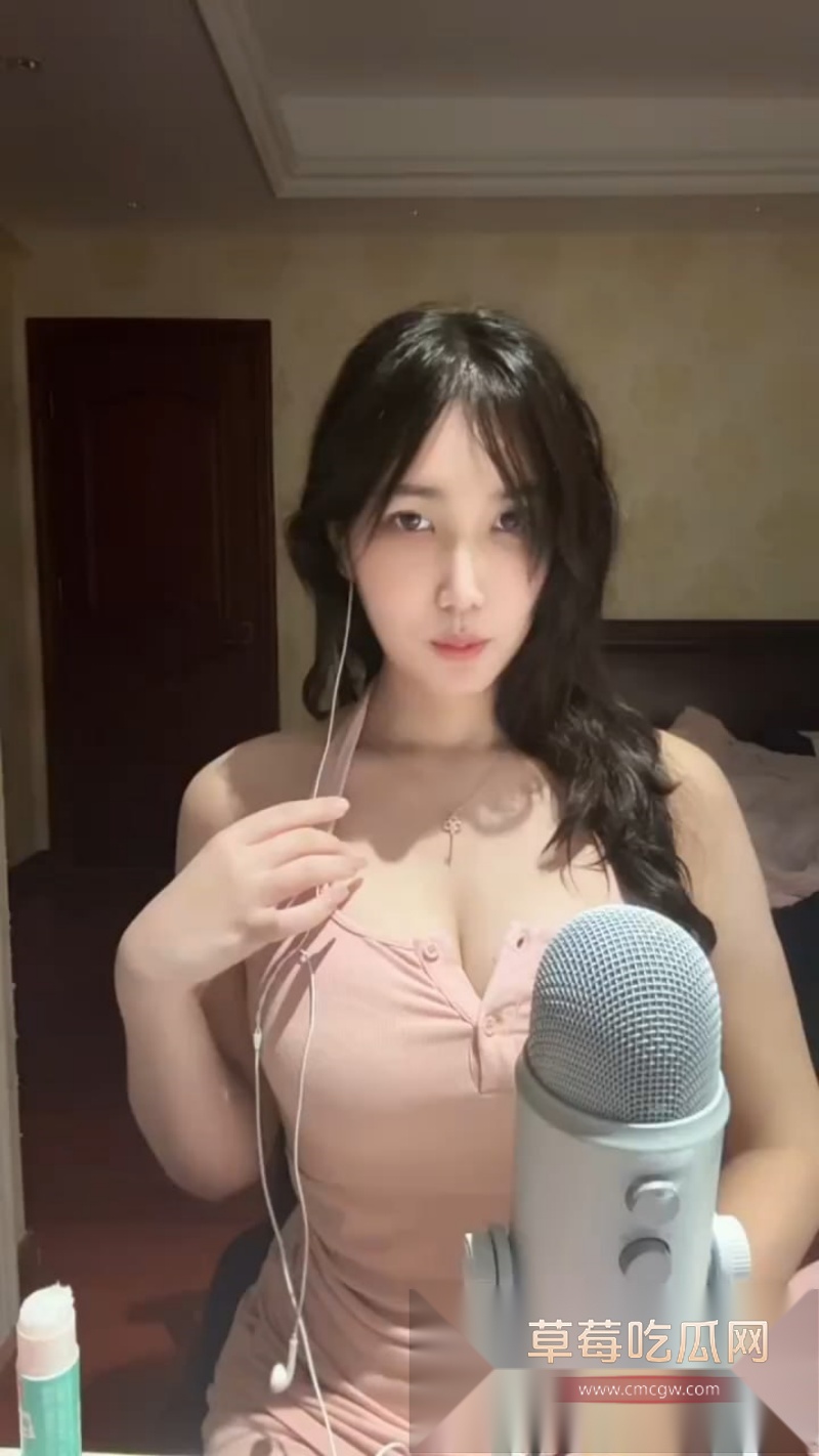 声优界顶级少妇 小羽 1 声优界顶级少妇 小羽 1