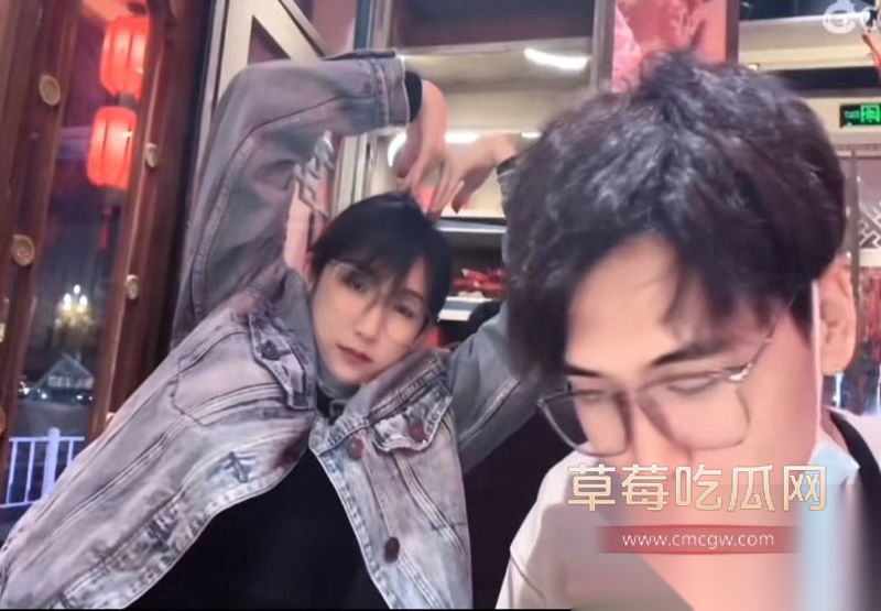 女主持潇潇和487的甜蜜时刻12