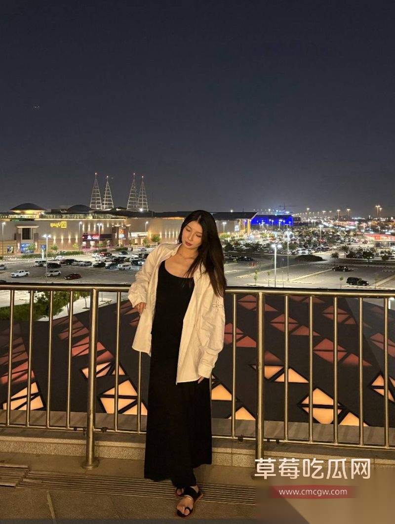 女主持潇潇和487的甜蜜时刻31