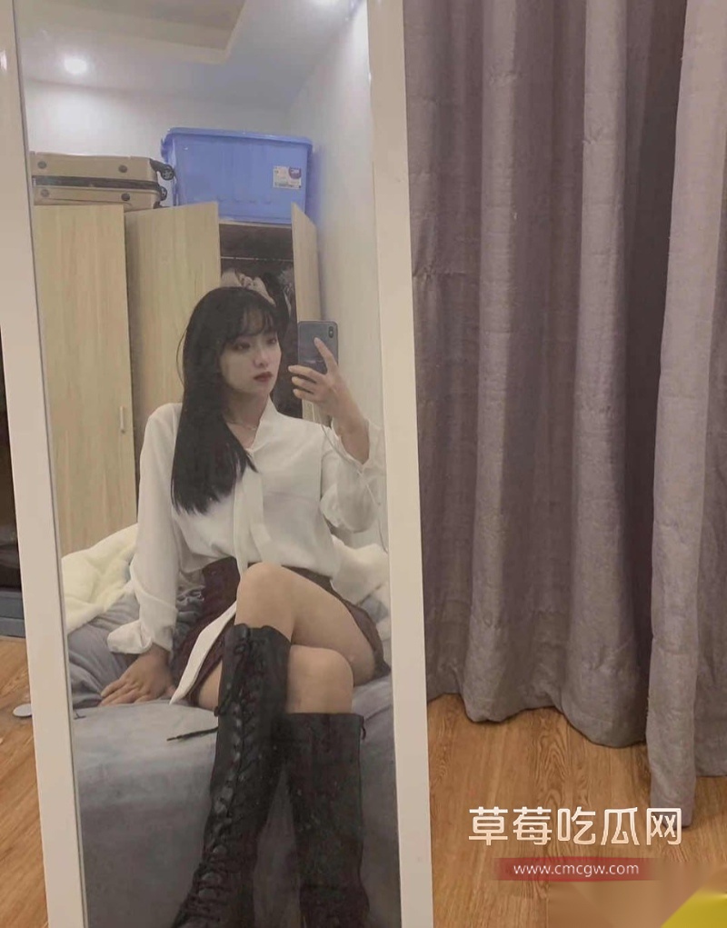 长春大学学生 李婷 9