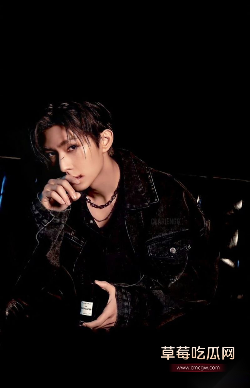 台湾男明星炎亚纶照片4 台湾男明星炎亚纶照片4