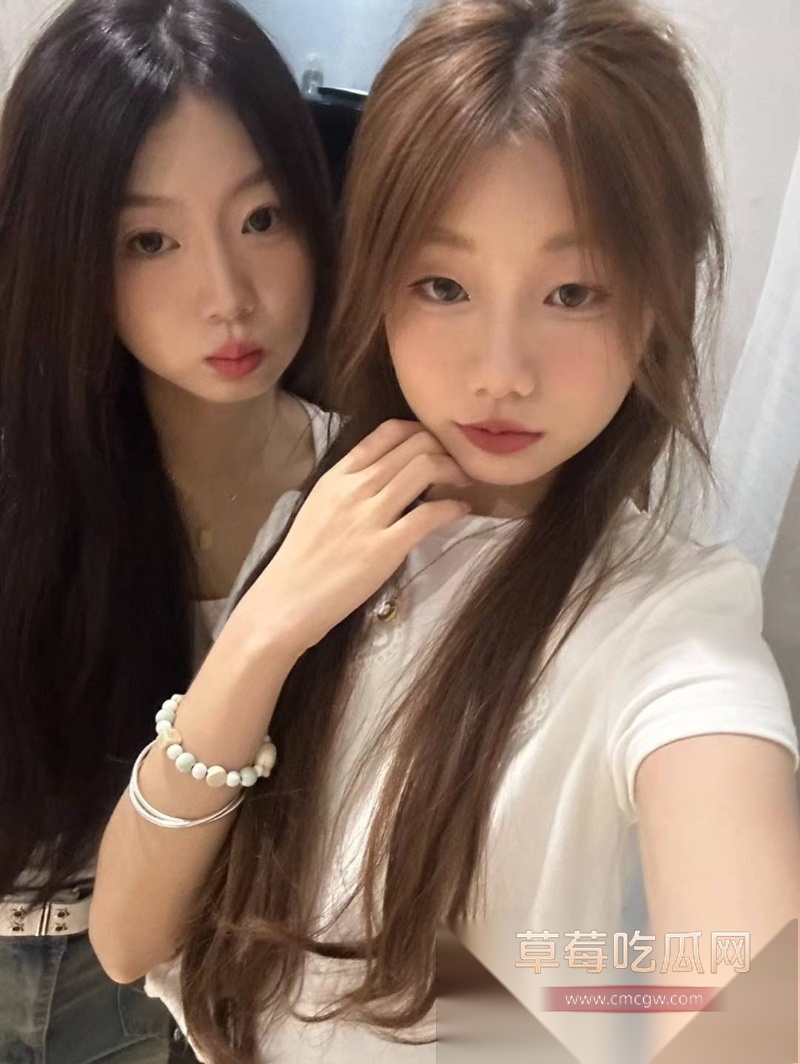 反差学生妹骚母狗 1 反差学生妹骚母狗 1