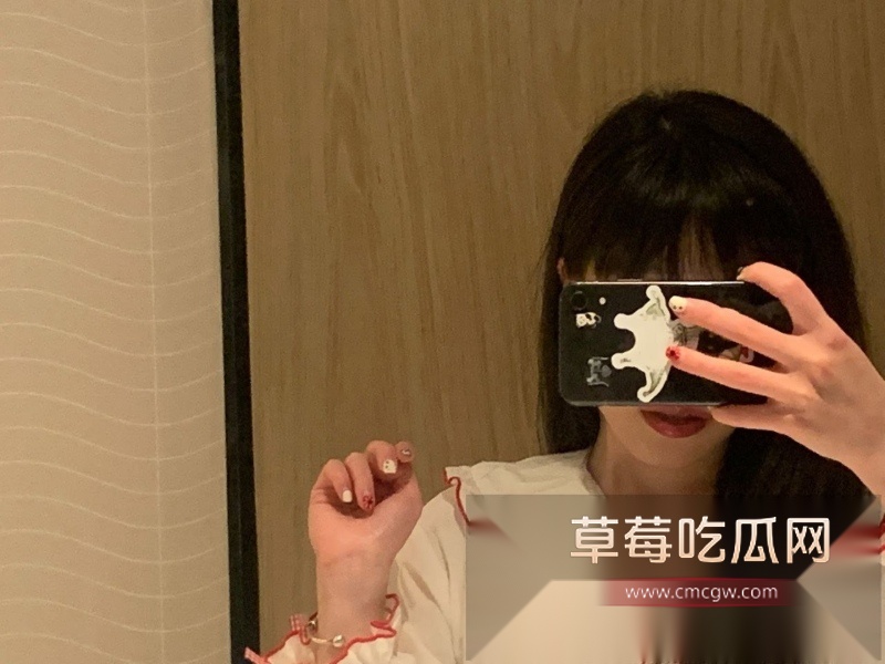 大学生反差少女黄美玲 14 大学生反差少女黄美玲 14