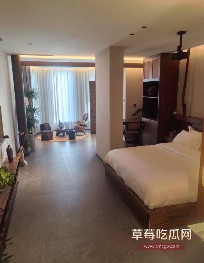 云南玉溪元江县农业局副局长张颖偷情被曝 23 云南玉溪元江县农业局副局长张颖偷情被曝 23