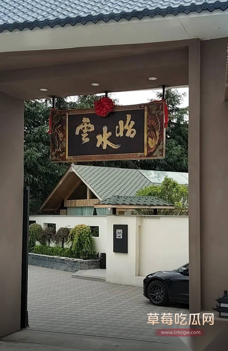 云南玉溪元江县农业局副局长张颖偷情被曝 25 云南玉溪元江县农业局副局长张颖偷情被曝 25