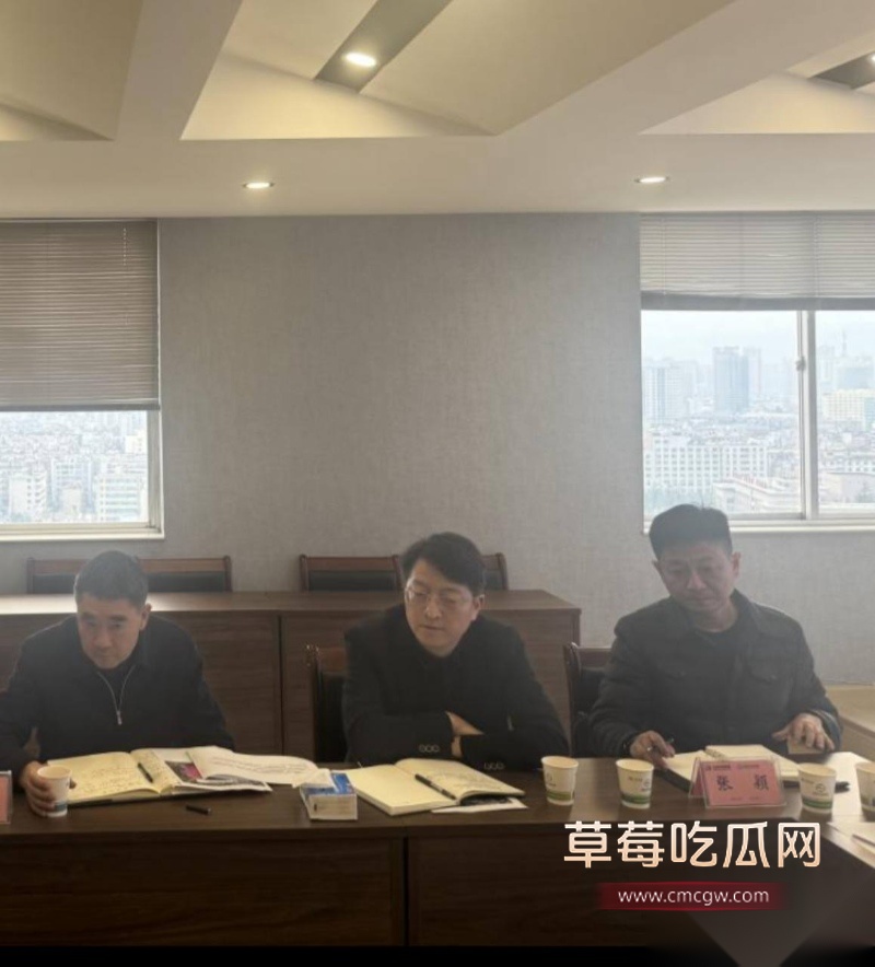 云南玉溪元江县农业局副局长张颖偷情被曝 27 云南玉溪元江县农业局副局长张颖偷情被曝 27