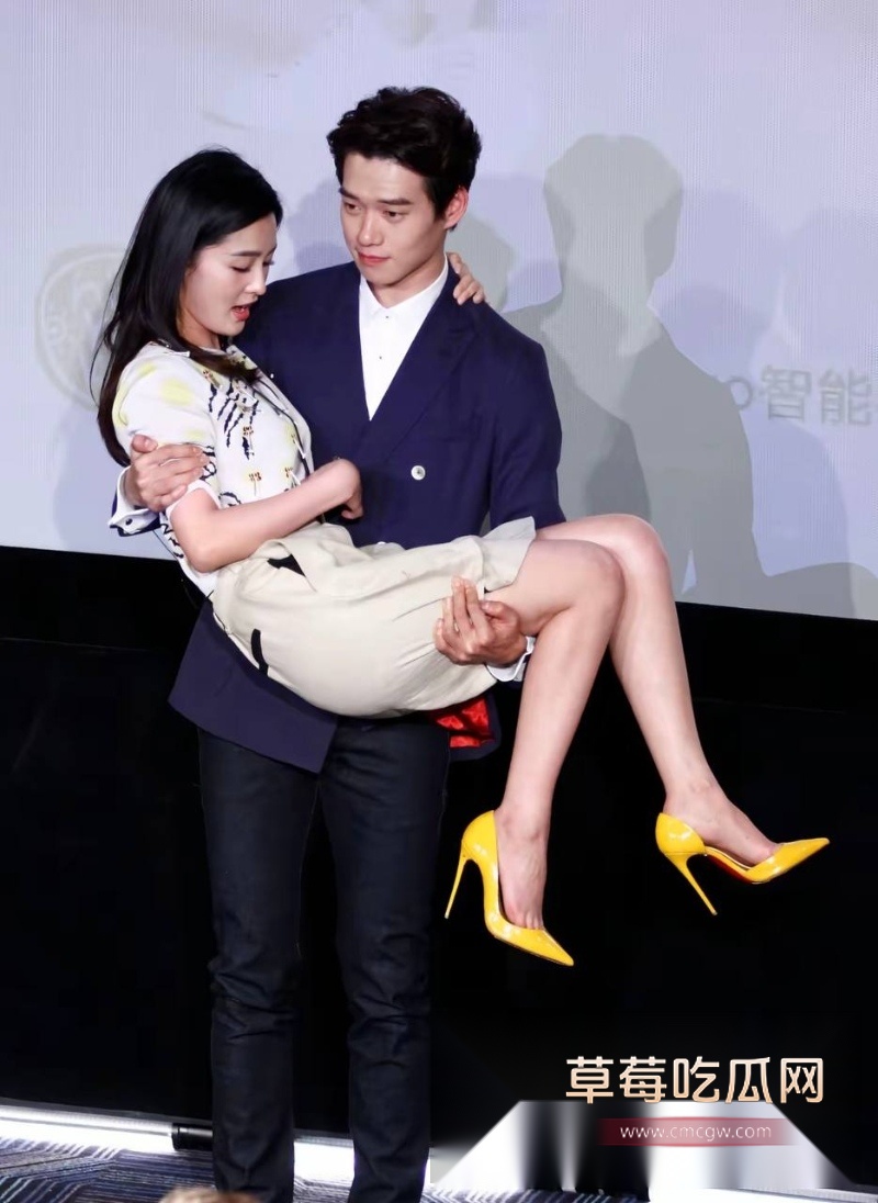 女演员李沁私生活混乱28