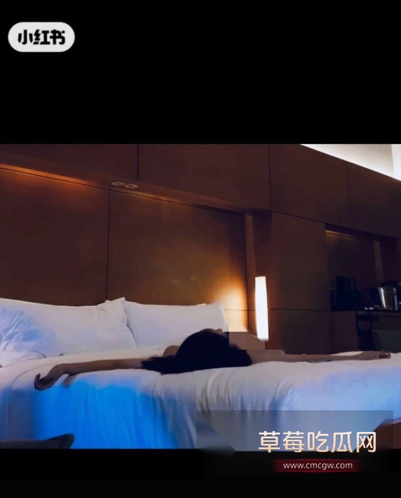 女演员李沁私生活混乱64