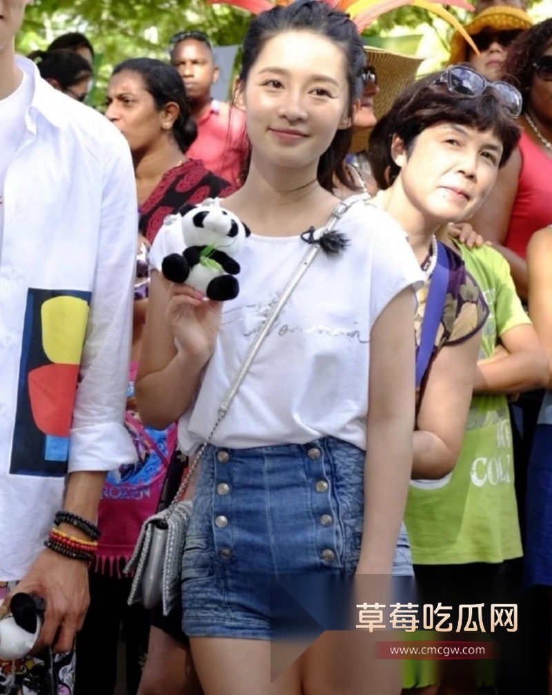 女演员李沁私生活混乱71